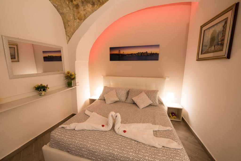 Petros Room Camere 살레르노 외부 사진