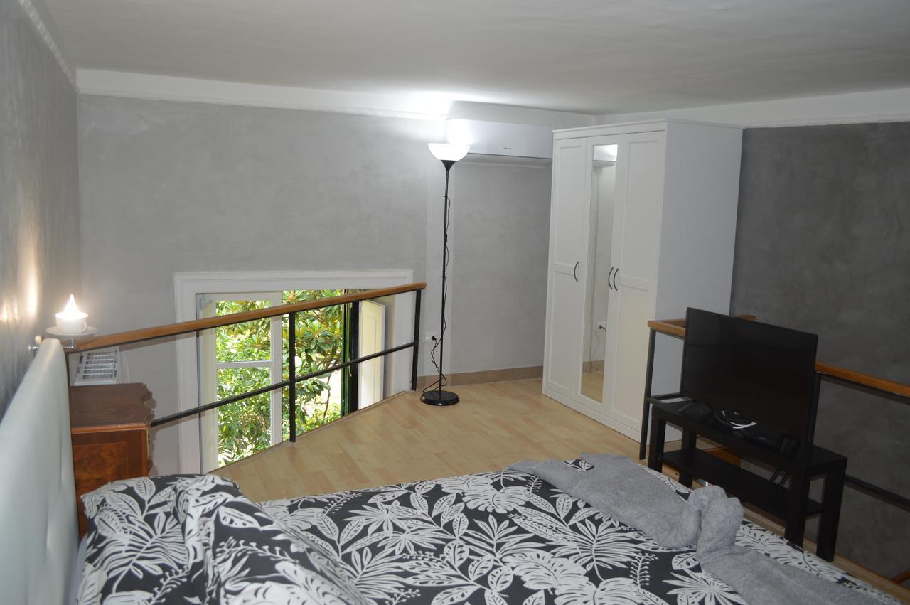 Petros Room Camere 살레르노 외부 사진
